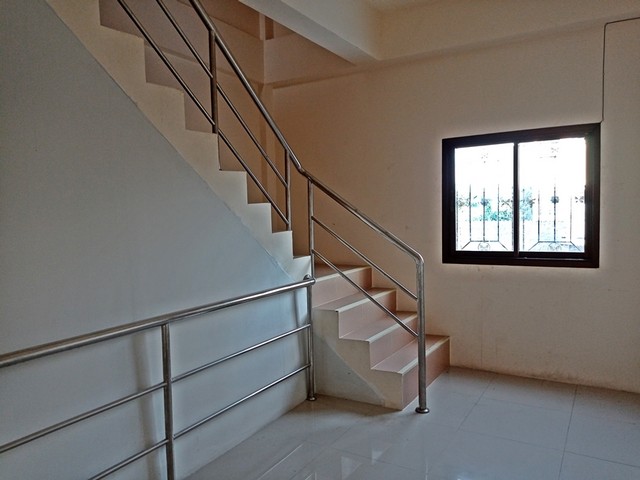 ประกาศฟรี! ซื้อ-ขาย-เช่า คอนโด บ้าน ทาวน์โฮม ที่ดิน และพื้นที่เชิงพาณิชย์ทั่วประเทศไทย ทุกทำเล ทุกงบประมาณ ไม่มีค่าใช้จ่าย ลงง่าย ขายไว เข้าถึงผู้ซื้อโดยตรง 5 251992pic4.jpg