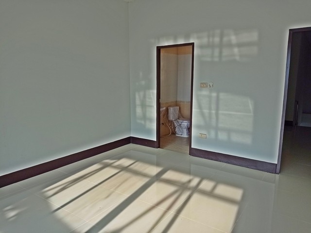 ประกาศฟรี! ซื้อ-ขาย-เช่า คอนโด บ้าน ทาวน์โฮม ที่ดิน และพื้นที่เชิงพาณิชย์ทั่วประเทศไทย ทุกทำเล ทุกงบประมาณ ไม่มีค่าใช้จ่าย ลงง่าย ขายไว เข้าถึงผู้ซื้อโดยตรง 4 251990pic3.jpg