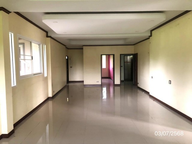 ประกาศฟรี! ซื้อ-ขาย-เช่า คอนโด บ้าน ทาวน์โฮม ที่ดิน และพื้นที่เชิงพาณิชย์ทั่วประเทศไทย ทุกทำเล ทุกงบประมาณ ไม่มีค่าใช้จ่าย ลงง่าย ขายไว เข้าถึงผู้ซื้อโดยตรง 4 251652pic3.jpg