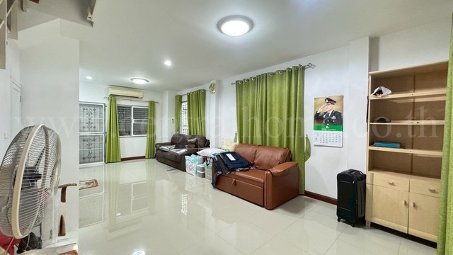 ประกาศฟรี! ซื้อ-ขาย-เช่า คอนโด บ้าน ทาวน์โฮม ที่ดิน และพื้นที่เชิงพาณิชย์ทั่วประเทศไทย ทุกทำเล ทุกงบประมาณ ไม่มีค่าใช้จ่าย ลงง่าย ขายไว เข้าถึงผู้ซื้อโดยตรง 4 290798pic3.jpg