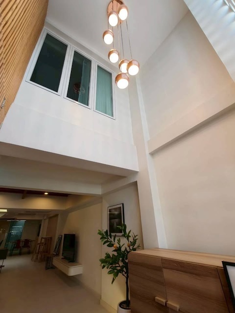 ประกาศฟรี! ซื้อ-ขาย-เช่า คอนโด บ้าน ทาวน์โฮม ที่ดิน และพื้นที่เชิงพาณิชย์ทั่วประเทศไทย ทุกทำเล ทุกงบประมาณ ไม่มีค่าใช้จ่าย ลงง่าย ขายไว เข้าถึงผู้ซื้อโดยตรง 2 512802pic1.jpg