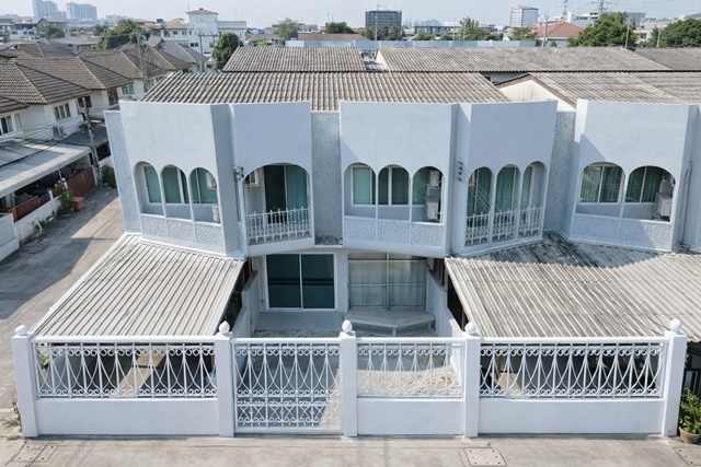 ประกาศฟรี! ซื้อ-ขาย-เช่า คอนโด บ้าน ทาวน์โฮม ที่ดิน และพื้นที่เชิงพาณิชย์ทั่วประเทศไทย ทุกทำเล ทุกงบประมาณ ไม่มีค่าใช้จ่าย ลงง่าย ขายไว เข้าถึงผู้ซื้อโดยตรง 2 314755pic1.jpg