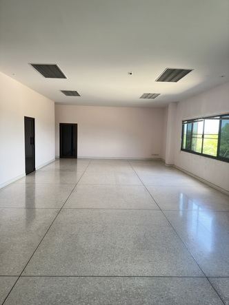 ประกาศฟรี! ซื้อ-ขาย-เช่า คอนโด บ้าน ทาวน์โฮม ที่ดิน และพื้นที่เชิงพาณิชย์ทั่วประเทศไทย ทุกทำเล ทุกงบประมาณ ไม่มีค่าใช้จ่าย ลงง่าย ขายไว เข้าถึงผู้ซื้อโดยตรง 5 158320pic4.jpg