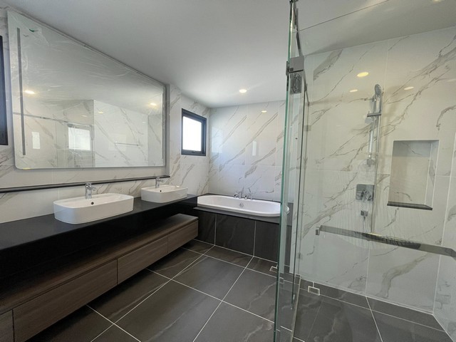 ประกาศฟรี! ซื้อ-ขาย-เช่า คอนโด บ้าน ทาวน์โฮม ที่ดิน และพื้นที่เชิงพาณิชย์ทั่วประเทศไทย ทุกทำเล ทุกงบประมาณ ไม่มีค่าใช้จ่าย ลงง่าย ขายไว เข้าถึงผู้ซื้อโดยตรง 3 513946pic2.jpg