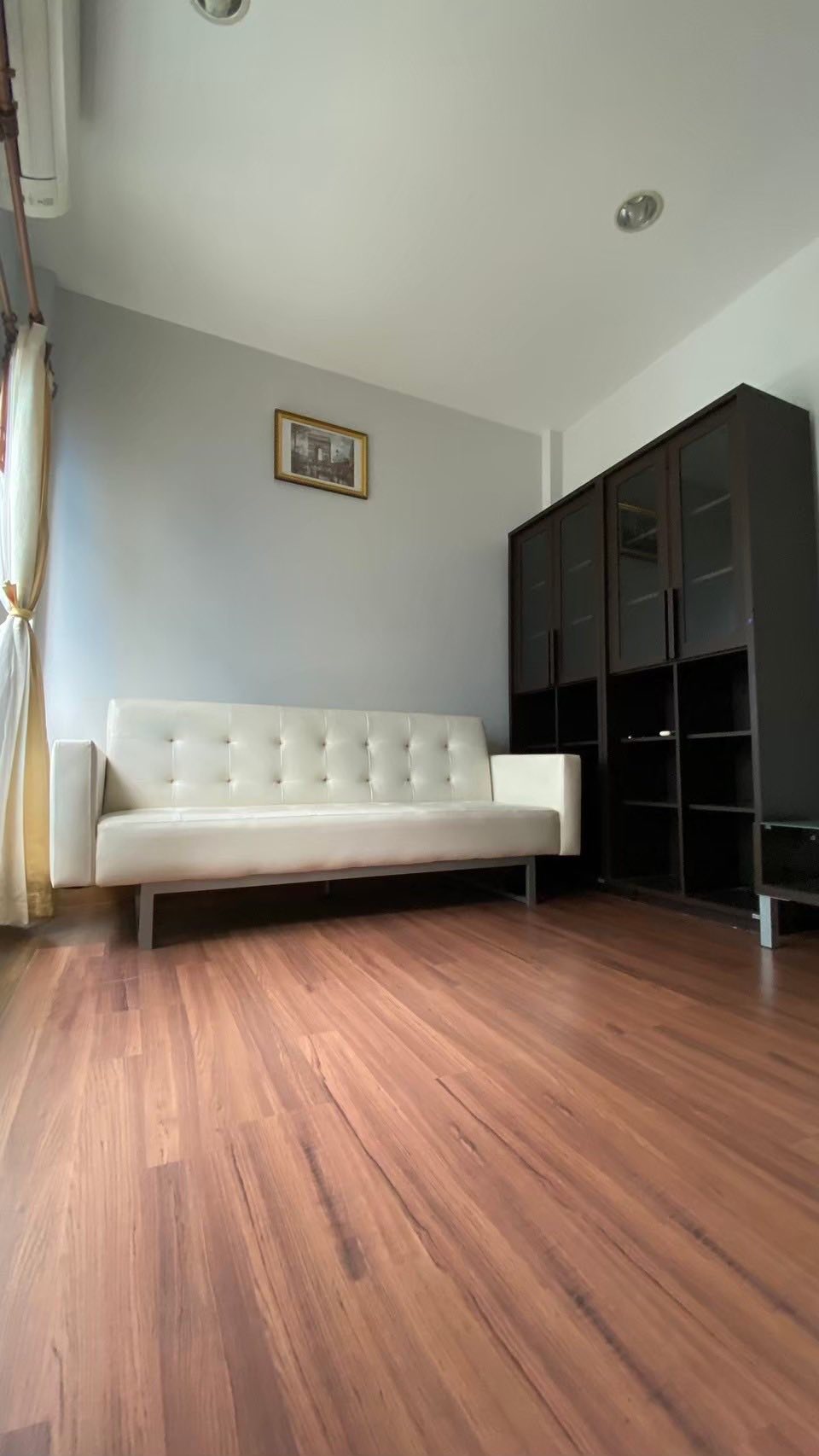 ประกาศฟรี! ซื้อ-ขาย-เช่า คอนโด บ้าน ทาวน์โฮม ที่ดิน และพื้นที่เชิงพาณิชย์ทั่วประเทศไทย ทุกทำเล ทุกงบประมาณ ไม่มีค่าใช้จ่าย ลงง่าย ขายไว เข้าถึงผู้ซื้อโดยตรง 3 512947pic2.jpg