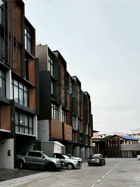 ประกาศฟรี! ซื้อ-ขาย-เช่า คอนโด บ้าน ทาวน์โฮม ที่ดิน และพื้นที่เชิงพาณิชย์ทั่วประเทศไทย ทุกทำเล ทุกงบประมาณ ไม่มีค่าใช้จ่าย ลงง่าย ขายไว เข้าถึงผู้ซื้อโดยตรง 2 513967pic1.jpg