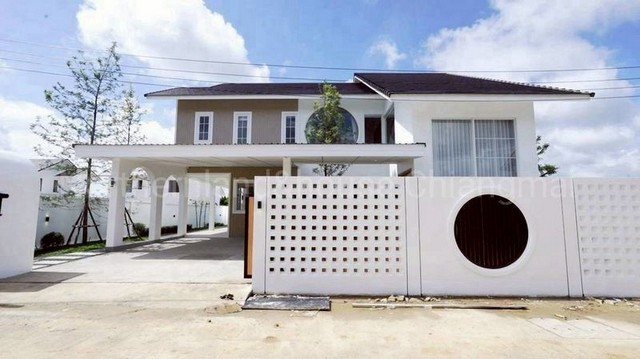 ประกาศฟรี! ซื้อ-ขาย-เช่า คอนโด บ้าน ทาวน์โฮม ที่ดิน และพื้นที่เชิงพาณิชย์ทั่วประเทศไทย ทุกทำเล ทุกงบประมาณ ไม่มีค่าใช้จ่าย ลงง่าย ขายไว เข้าถึงผู้ซื้อโดยตรง 3 252140pic2.jpg