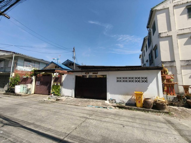 ประกาศฟรี! ซื้อ-ขาย-เช่า คอนโด บ้าน ทาวน์โฮม ที่ดิน และพื้นที่เชิงพาณิชย์ทั่วประเทศไทย ทุกทำเล ทุกงบประมาณ ไม่มีค่าใช้จ่าย ลงง่าย ขายไว เข้าถึงผู้ซื้อโดยตรง 3 513012pic2.jpg