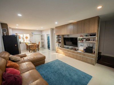 ประกาศฟรี! ซื้อ-ขาย-เช่า คอนโด บ้าน ทาวน์โฮม ที่ดิน และพื้นที่เชิงพาณิชย์ทั่วประเทศไทย ทุกทำเล ทุกงบประมาณ ไม่มีค่าใช้จ่าย ลงง่าย ขายไว เข้าถึงผู้ซื้อโดยตรง 3 513971pic2.jpg