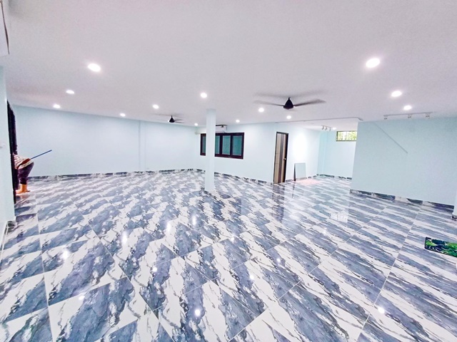 ประกาศฟรี! ซื้อ-ขาย-เช่า คอนโด บ้าน ทาวน์โฮม ที่ดิน และพื้นที่เชิงพาณิชย์ทั่วประเทศไทย ทุกทำเล ทุกงบประมาณ ไม่มีค่าใช้จ่าย ลงง่าย ขายไว เข้าถึงผู้ซื้อโดยตรง 3 252176pic2.jpg