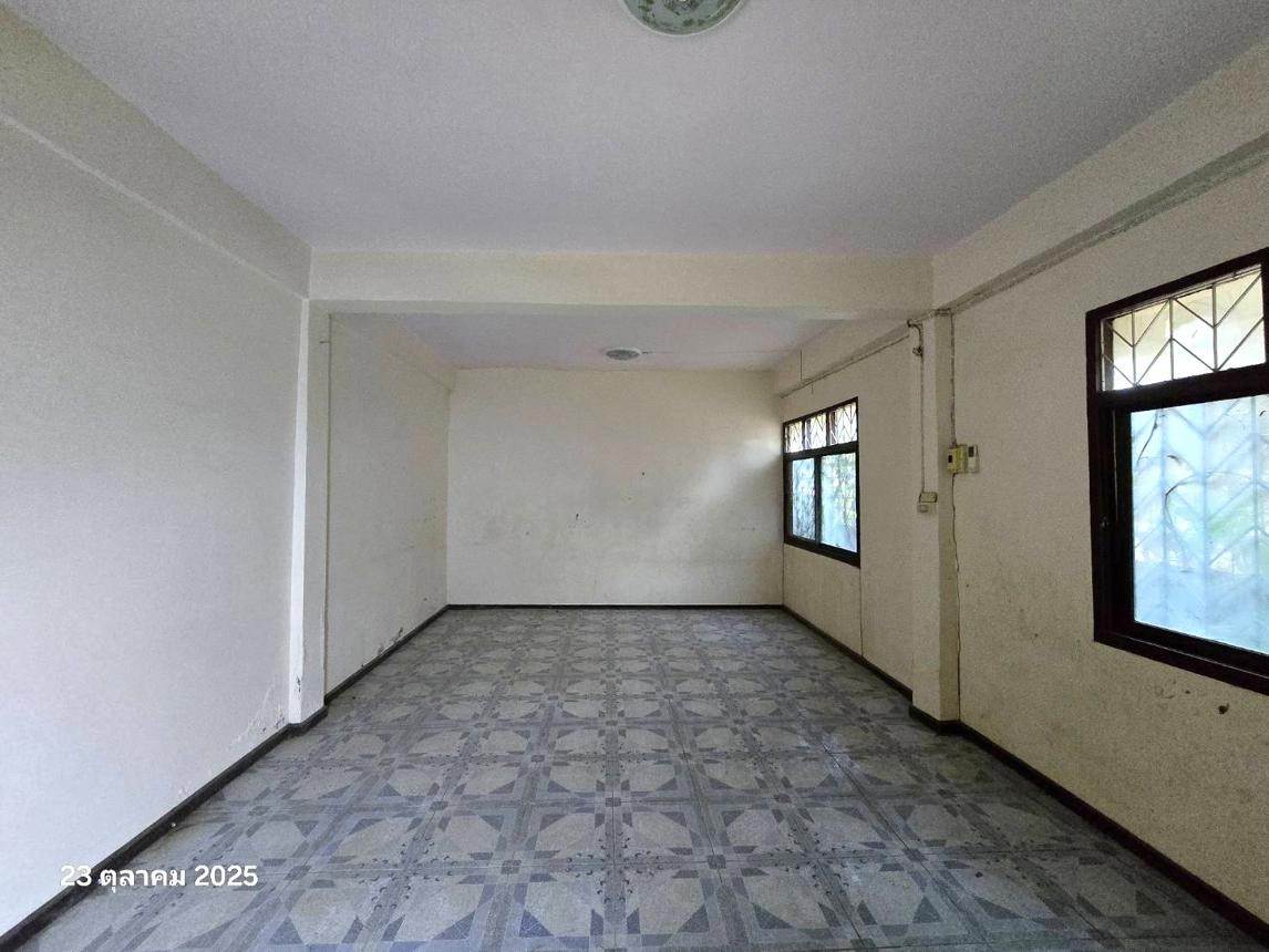 ประกาศฟรี! ซื้อ-ขาย-เช่า คอนโด บ้าน ทาวน์โฮม ที่ดิน และพื้นที่เชิงพาณิชย์ทั่วประเทศไทย ทุกทำเล ทุกงบประมาณ ไม่มีค่าใช้จ่าย ลงง่าย ขายไว เข้าถึงผู้ซื้อโดยตรง 4 251762pic3.jpg