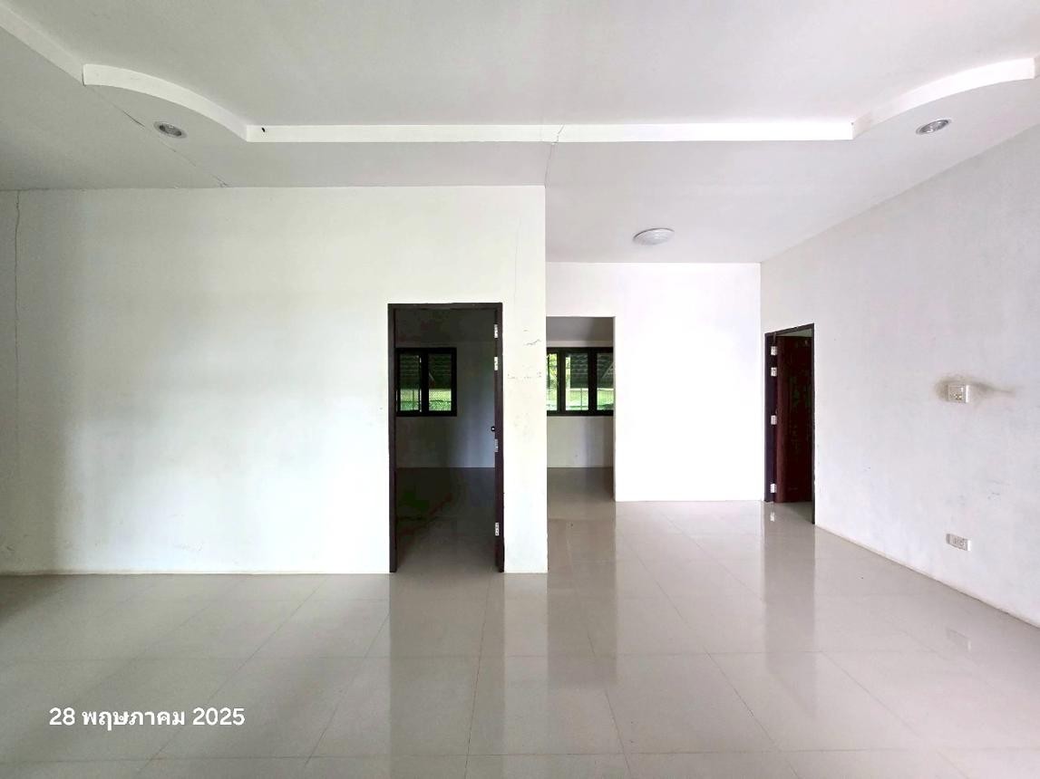 ประกาศฟรี! ซื้อ-ขาย-เช่า คอนโด บ้าน ทาวน์โฮม ที่ดิน และพื้นที่เชิงพาณิชย์ทั่วประเทศไทย ทุกทำเล ทุกงบประมาณ ไม่มีค่าใช้จ่าย ลงง่าย ขายไว เข้าถึงผู้ซื้อโดยตรง 4 251681pic3.jpg