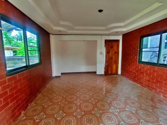 ประกาศฟรี! ซื้อ-ขาย-เช่า คอนโด บ้าน ทาวน์โฮม ที่ดิน และพื้นที่เชิงพาณิชย์ทั่วประเทศไทย ทุกทำเล ทุกงบประมาณ ไม่มีค่าใช้จ่าย ลงง่าย ขายไว เข้าถึงผู้ซื้อโดยตรง 5 252081pic4.jpg