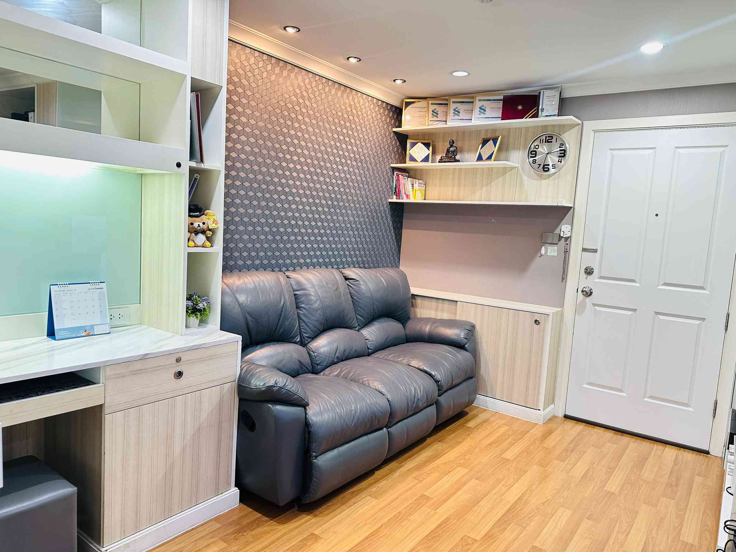 ประกาศฟรี! ซื้อ-ขาย-เช่า คอนโด บ้าน ทาวน์โฮม ที่ดิน และพื้นที่เชิงพาณิชย์ทั่วประเทศไทย ทุกทำเล ทุกงบประมาณ ไม่มีค่าใช้จ่าย ลงง่าย ขายไว เข้าถึงผู้ซื้อโดยตรง 5 315007pic4.jpg