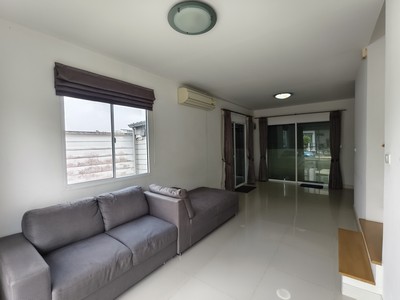 ประกาศฟรี! ซื้อ-ขาย-เช่า คอนโด บ้าน ทาวน์โฮม ที่ดิน และพื้นที่เชิงพาณิชย์ทั่วประเทศไทย ทุกทำเล ทุกงบประมาณ ไม่มีค่าใช้จ่าย ลงง่าย ขายไว เข้าถึงผู้ซื้อโดยตรง 4 514037pic3.jpg