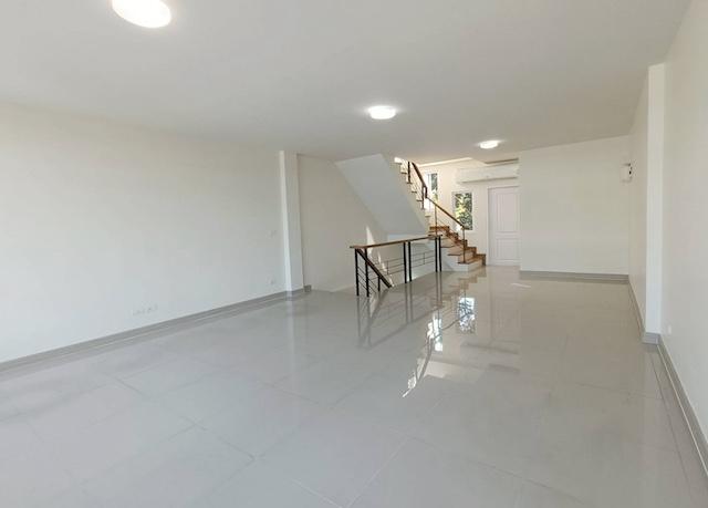 ประกาศฟรี! ซื้อ-ขาย-เช่า คอนโด บ้าน ทาวน์โฮม ที่ดิน และพื้นที่เชิงพาณิชย์ทั่วประเทศไทย ทุกทำเล ทุกงบประมาณ ไม่มีค่าใช้จ่าย ลงง่าย ขายไว เข้าถึงผู้ซื้อโดยตรง 5 514044pic4.jpg