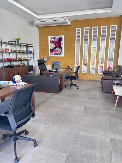 ประกาศฟรี! ซื้อ-ขาย-เช่า คอนโด บ้าน ทาวน์โฮม ที่ดิน และพื้นที่เชิงพาณิชย์ทั่วประเทศไทย ทุกทำเล ทุกงบประมาณ ไม่มีค่าใช้จ่าย ลงง่าย ขายไว เข้าถึงผู้ซื้อโดยตรง 3 513148pic2.jpg