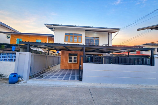 ประกาศฟรี! ซื้อ-ขาย-เช่า คอนโด บ้าน ทาวน์โฮม ที่ดิน และพื้นที่เชิงพาณิชย์ทั่วประเทศไทย ทุกทำเล ทุกงบประมาณ ไม่มีค่าใช้จ่าย ลงง่าย ขายไว เข้าถึงผู้ซื้อโดยตรง 2 252203pic1.jpg