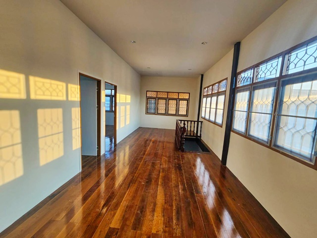 ประกาศฟรี! ซื้อ-ขาย-เช่า คอนโด บ้าน ทาวน์โฮม ที่ดิน และพื้นที่เชิงพาณิชย์ทั่วประเทศไทย ทุกทำเล ทุกงบประมาณ ไม่มีค่าใช้จ่าย ลงง่าย ขายไว เข้าถึงผู้ซื้อโดยตรง 4 252203pic3.jpg