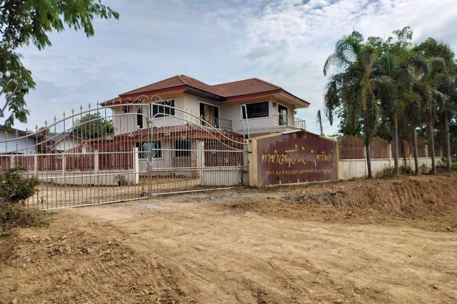 ประกาศฟรี! ซื้อ-ขาย-เช่า คอนโด บ้าน ทาวน์โฮม ที่ดิน และพื้นที่เชิงพาณิชย์ทั่วประเทศไทย ทุกทำเล ทุกงบประมาณ ไม่มีค่าใช้จ่าย ลงง่าย ขายไว เข้าถึงผู้ซื้อโดยตรง 2 251759pic1.jpg