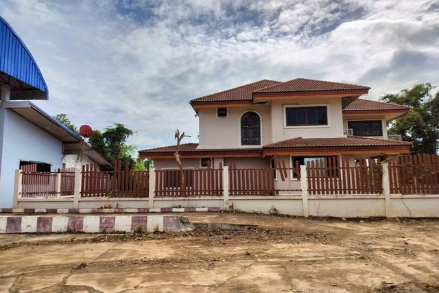 ประกาศฟรี! ซื้อ-ขาย-เช่า คอนโด บ้าน ทาวน์โฮม ที่ดิน และพื้นที่เชิงพาณิชย์ทั่วประเทศไทย ทุกทำเล ทุกงบประมาณ ไม่มีค่าใช้จ่าย ลงง่าย ขายไว เข้าถึงผู้ซื้อโดยตรง 3 251759pic2.jpg