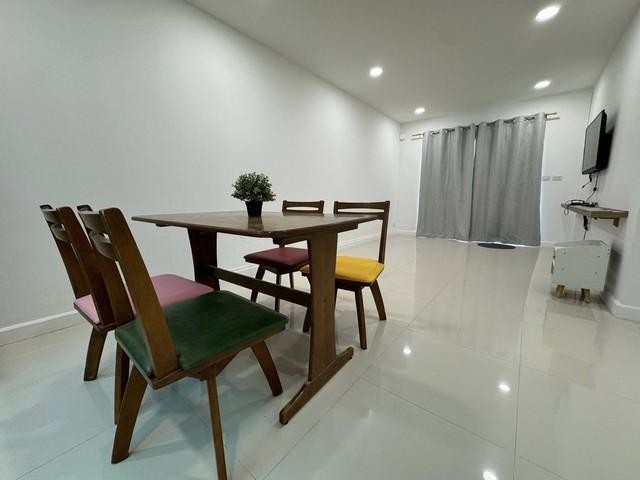 ประกาศฟรี! ซื้อ-ขาย-เช่า คอนโด บ้าน ทาวน์โฮม ที่ดิน และพื้นที่เชิงพาณิชย์ทั่วประเทศไทย ทุกทำเล ทุกงบประมาณ ไม่มีค่าใช้จ่าย ลงง่าย ขายไว เข้าถึงผู้ซื้อโดยตรง 4 513320pic3.jpg