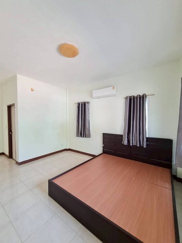 ประกาศฟรี! ซื้อ-ขาย-เช่า คอนโด บ้าน ทาวน์โฮม ที่ดิน และพื้นที่เชิงพาณิชย์ทั่วประเทศไทย ทุกทำเล ทุกงบประมาณ ไม่มีค่าใช้จ่าย ลงง่าย ขายไว เข้าถึงผู้ซื้อโดยตรง 3 294022pic2.jpg