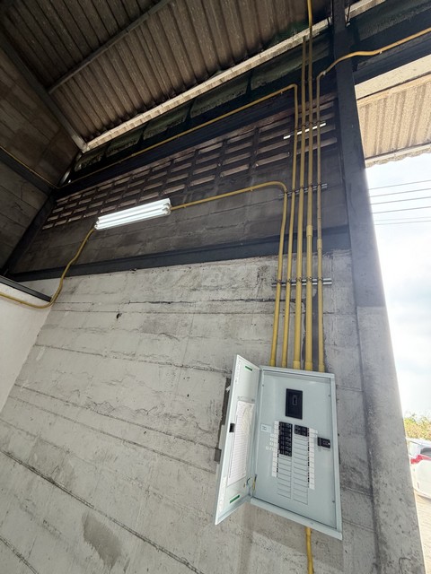 ประกาศฟรี! ซื้อ-ขาย-เช่า คอนโด บ้าน ทาวน์โฮม ที่ดิน และพื้นที่เชิงพาณิชย์ทั่วประเทศไทย ทุกทำเล ทุกงบประมาณ ไม่มีค่าใช้จ่าย ลงง่าย ขายไว เข้าถึงผู้ซื้อโดยตรง 5 514226pic4.jpg