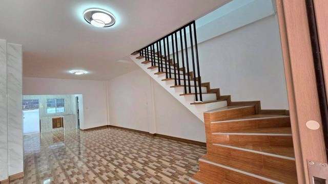 ประกาศฟรี! ซื้อ-ขาย-เช่า คอนโด บ้าน ทาวน์โฮม ที่ดิน และพื้นที่เชิงพาณิชย์ทั่วประเทศไทย ทุกทำเล ทุกงบประมาณ ไม่มีค่าใช้จ่าย ลงง่าย ขายไว เข้าถึงผู้ซื้อโดยตรง 5 315111pic4.jpg