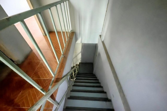 ประกาศฟรี! ซื้อ-ขาย-เช่า คอนโด บ้าน ทาวน์โฮม ที่ดิน และพื้นที่เชิงพาณิชย์ทั่วประเทศไทย ทุกทำเล ทุกงบประมาณ ไม่มีค่าใช้จ่าย ลงง่าย ขายไว เข้าถึงผู้ซื้อโดยตรง 5 251853pic4.jpg