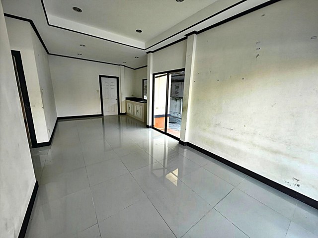 ประกาศฟรี! ซื้อ-ขาย-เช่า คอนโด บ้าน ทาวน์โฮม ที่ดิน และพื้นที่เชิงพาณิชย์ทั่วประเทศไทย ทุกทำเล ทุกงบประมาณ ไม่มีค่าใช้จ่าย ลงง่าย ขายไว เข้าถึงผู้ซื้อโดยตรง 5 251851pic4.jpg