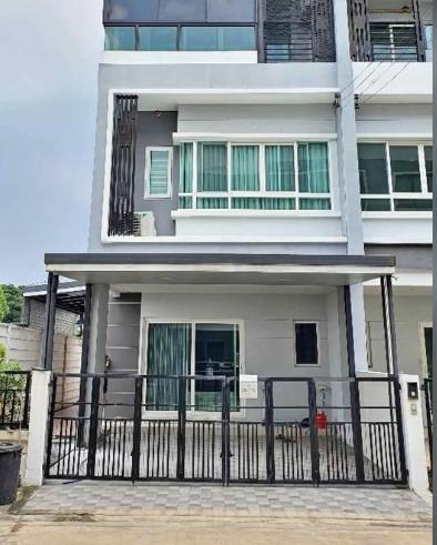 ประกาศฟรี! ซื้อ-ขาย-เช่า คอนโด บ้าน ทาวน์โฮม ที่ดิน และพื้นที่เชิงพาณิชย์ทั่วประเทศไทย ทุกทำเล ทุกงบประมาณ ไม่มีค่าใช้จ่าย ลงง่าย ขายไว เข้าถึงผู้ซื้อโดยตรง 2 514215pic1.jpg