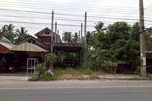 ประกาศฟรี! ซื้อ-ขาย-เช่า คอนโด บ้าน ทาวน์โฮม ที่ดิน และพื้นที่เชิงพาณิชย์ทั่วประเทศไทย ทุกทำเล ทุกงบประมาณ ไม่มีค่าใช้จ่าย ลงง่าย ขายไว เข้าถึงผู้ซื้อโดยตรง 5 251840pic4.jpg