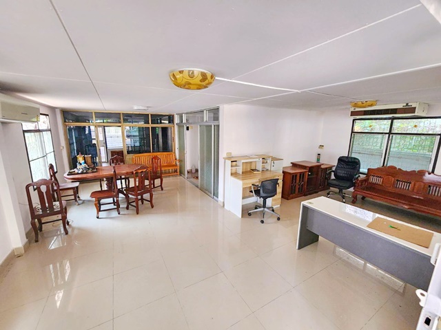 ประกาศฟรี! ซื้อ-ขาย-เช่า คอนโด บ้าน ทาวน์โฮม ที่ดิน และพื้นที่เชิงพาณิชย์ทั่วประเทศไทย ทุกทำเล ทุกงบประมาณ ไม่มีค่าใช้จ่าย ลงง่าย ขายไว เข้าถึงผู้ซื้อโดยตรง 3 252154pic2.jpg