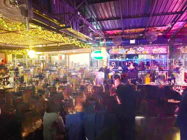 ประกาศฟรี! ซื้อ-ขาย-เช่า คอนโด บ้าน ทาวน์โฮม ที่ดิน และพื้นที่เชิงพาณิชย์ทั่วประเทศไทย ทุกทำเล ทุกงบประมาณ ไม่มีค่าใช้จ่าย ลงง่าย ขายไว เข้าถึงผู้ซื้อโดยตรง 5 252109pic4.jpg