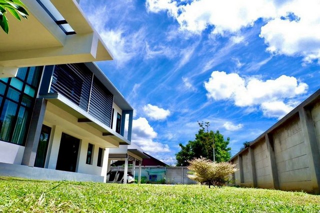 ประกาศฟรี! ซื้อ-ขาย-เช่า คอนโด บ้าน ทาวน์โฮม ที่ดิน และพื้นที่เชิงพาณิชย์ทั่วประเทศไทย ทุกทำเล ทุกงบประมาณ ไม่มีค่าใช้จ่าย ลงง่าย ขายไว เข้าถึงผู้ซื้อโดยตรง 2 252273pic1.jpg