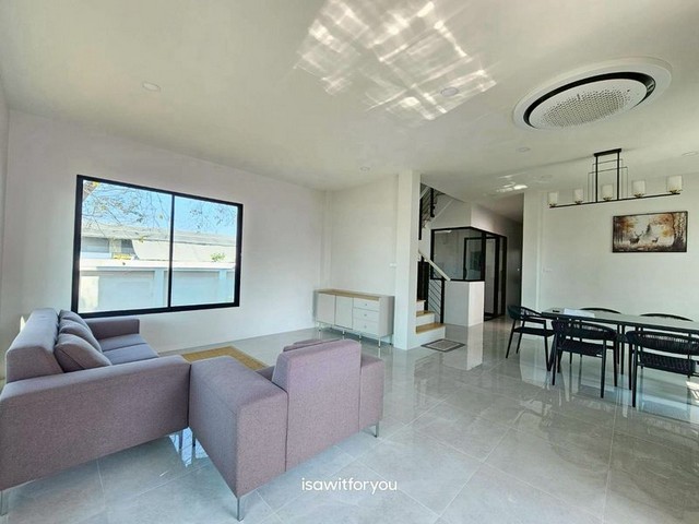 ประกาศฟรี! ซื้อ-ขาย-เช่า คอนโด บ้าน ทาวน์โฮม ที่ดิน และพื้นที่เชิงพาณิชย์ทั่วประเทศไทย ทุกทำเล ทุกงบประมาณ ไม่มีค่าใช้จ่าย ลงง่าย ขายไว เข้าถึงผู้ซื้อโดยตรง 3 252272pic2.jpg