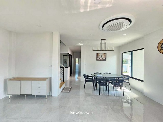 ประกาศฟรี! ซื้อ-ขาย-เช่า คอนโด บ้าน ทาวน์โฮม ที่ดิน และพื้นที่เชิงพาณิชย์ทั่วประเทศไทย ทุกทำเล ทุกงบประมาณ ไม่มีค่าใช้จ่าย ลงง่าย ขายไว เข้าถึงผู้ซื้อโดยตรง 4 252272pic3.jpg