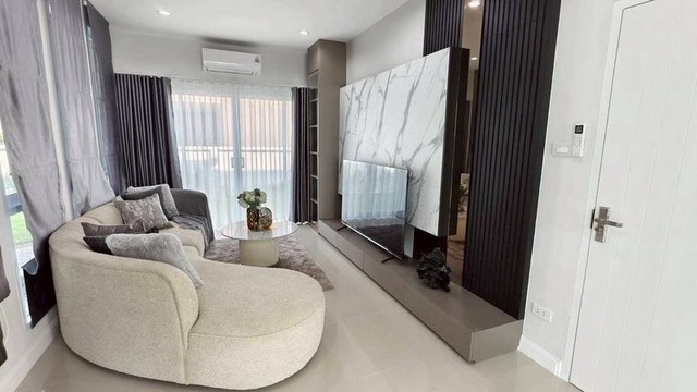 ประกาศฟรี! ซื้อ-ขาย-เช่า คอนโด บ้าน ทาวน์โฮม ที่ดิน และพื้นที่เชิงพาณิชย์ทั่วประเทศไทย ทุกทำเล ทุกงบประมาณ ไม่มีค่าใช้จ่าย ลงง่าย ขายไว เข้าถึงผู้ซื้อโดยตรง 3 252269pic2.jpg