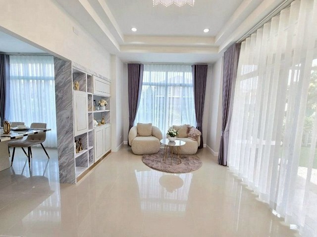 ประกาศฟรี! ซื้อ-ขาย-เช่า คอนโด บ้าน ทาวน์โฮม ที่ดิน และพื้นที่เชิงพาณิชย์ทั่วประเทศไทย ทุกทำเล ทุกงบประมาณ ไม่มีค่าใช้จ่าย ลงง่าย ขายไว เข้าถึงผู้ซื้อโดยตรง 5 252269pic4.jpg