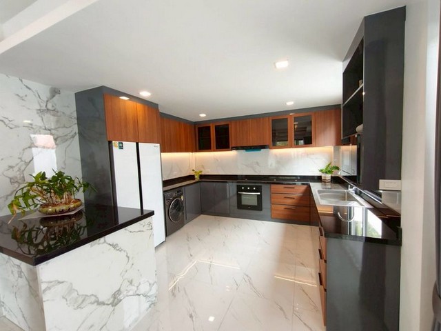 ประกาศฟรี! ซื้อ-ขาย-เช่า คอนโด บ้าน ทาวน์โฮม ที่ดิน และพื้นที่เชิงพาณิชย์ทั่วประเทศไทย ทุกทำเล ทุกงบประมาณ ไม่มีค่าใช้จ่าย ลงง่าย ขายไว เข้าถึงผู้ซื้อโดยตรง 4 252824pic3.jpg