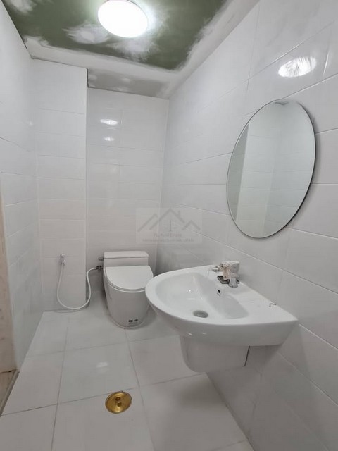 ประกาศฟรี! ซื้อ-ขาย-เช่า คอนโด บ้าน ทาวน์โฮม ที่ดิน และพื้นที่เชิงพาณิชย์ทั่วประเทศไทย ทุกทำเล ทุกงบประมาณ ไม่มีค่าใช้จ่าย ลงง่าย ขายไว เข้าถึงผู้ซื้อโดยตรง 5 514261pic4.jpg