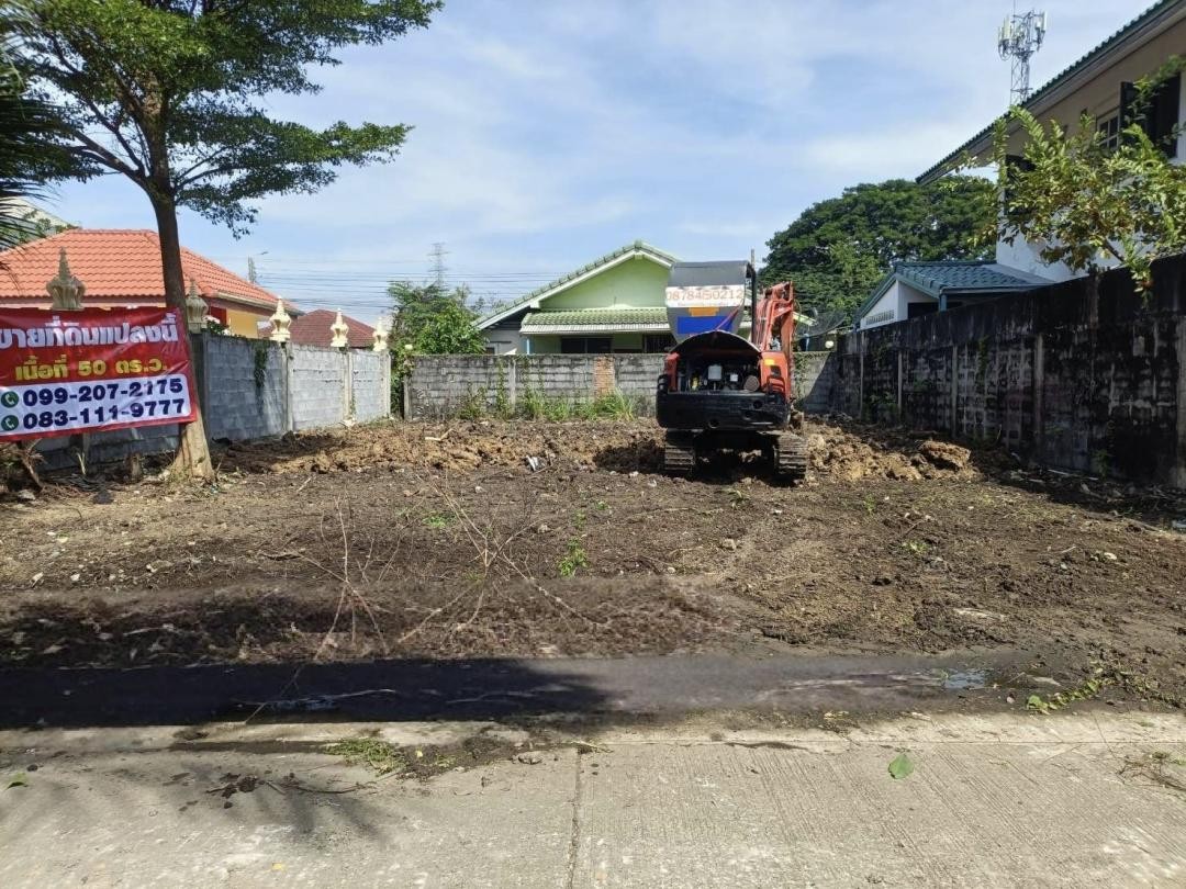 ประกาศฟรี! ซื้อ-ขาย-เช่า คอนโด บ้าน ทาวน์โฮม ที่ดิน และพื้นที่เชิงพาณิชย์ทั่วประเทศไทย ทุกทำเล ทุกงบประมาณ ไม่มีค่าใช้จ่าย ลงง่าย ขายไว เข้าถึงผู้ซื้อโดยตรง 2 315156pic1.jpg