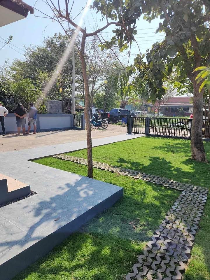 ประกาศฟรี! ซื้อ-ขาย-เช่า คอนโด บ้าน ทาวน์โฮม ที่ดิน และพื้นที่เชิงพาณิชย์ทั่วประเทศไทย ทุกทำเล ทุกงบประมาณ ไม่มีค่าใช้จ่าย ลงง่าย ขายไว เข้าถึงผู้ซื้อโดยตรง 4 315154pic3.jpg