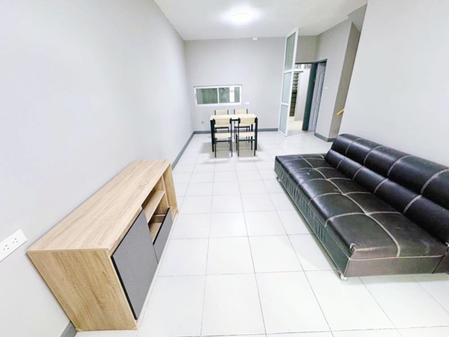 ประกาศฟรี! ซื้อ-ขาย-เช่า คอนโด บ้าน ทาวน์โฮม ที่ดิน และพื้นที่เชิงพาณิชย์ทั่วประเทศไทย ทุกทำเล ทุกงบประมาณ ไม่มีค่าใช้จ่าย ลงง่าย ขายไว เข้าถึงผู้ซื้อโดยตรง 4 252216pic3.jpg