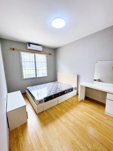 ประกาศฟรี! ซื้อ-ขาย-เช่า คอนโด บ้าน ทาวน์โฮม ที่ดิน และพื้นที่เชิงพาณิชย์ทั่วประเทศไทย ทุกทำเล ทุกงบประมาณ ไม่มีค่าใช้จ่าย ลงง่าย ขายไว เข้าถึงผู้ซื้อโดยตรง 4 252215pic3.jpg