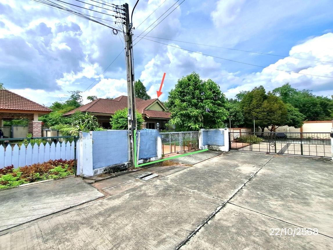 ประกาศฟรี! ซื้อ-ขาย-เช่า คอนโด บ้าน ทาวน์โฮม ที่ดิน และพื้นที่เชิงพาณิชย์ทั่วประเทศไทย ทุกทำเล ทุกงบประมาณ ไม่มีค่าใช้จ่าย ลงง่าย ขายไว เข้าถึงผู้ซื้อโดยตรง 4 251854pic3.jpg