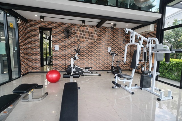 ประกาศฟรี! ซื้อ-ขาย-เช่า คอนโด บ้าน ทาวน์โฮม ที่ดิน และพื้นที่เชิงพาณิชย์ทั่วประเทศไทย ทุกทำเล ทุกงบประมาณ ไม่มีค่าใช้จ่าย ลงง่าย ขายไว เข้าถึงผู้ซื้อโดยตรง 3 252257pic2.jpg