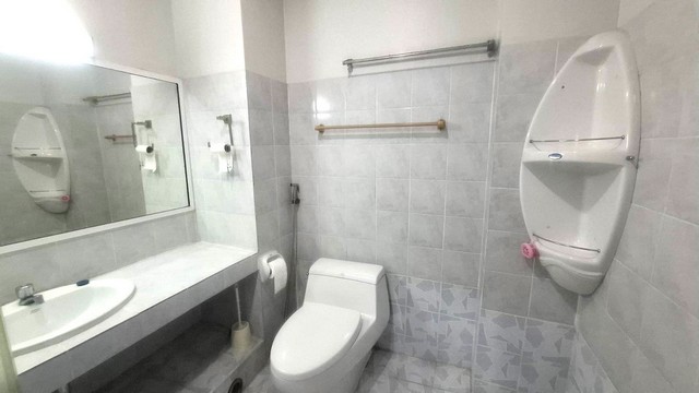 ประกาศฟรี! ซื้อ-ขาย-เช่า คอนโด บ้าน ทาวน์โฮม ที่ดิน และพื้นที่เชิงพาณิชย์ทั่วประเทศไทย ทุกทำเล ทุกงบประมาณ ไม่มีค่าใช้จ่าย ลงง่าย ขายไว เข้าถึงผู้ซื้อโดยตรง 5 511234pic4.jpg