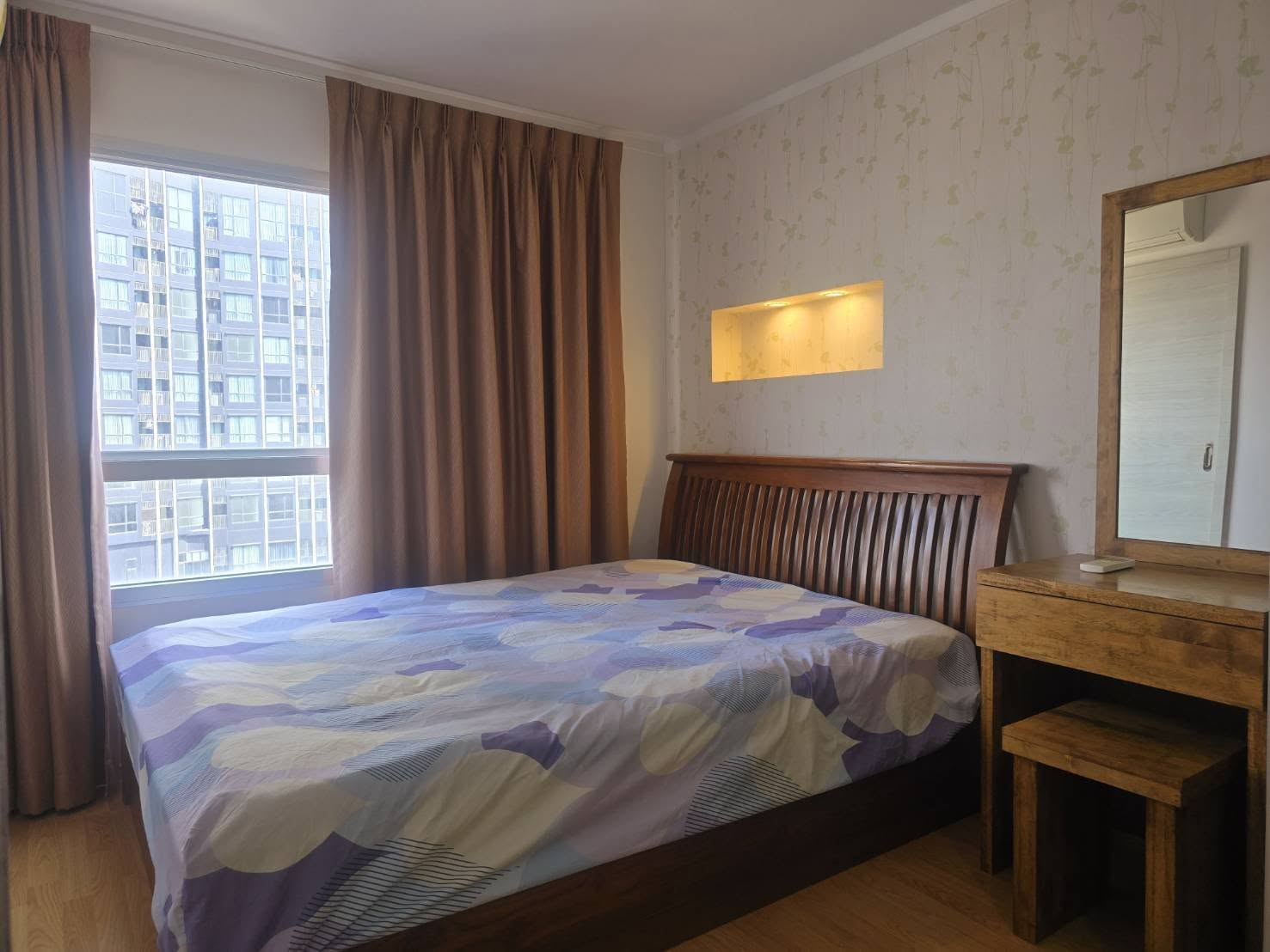 ประกาศฟรี! ซื้อ-ขาย-เช่า คอนโด บ้าน ทาวน์โฮม ที่ดิน และพื้นที่เชิงพาณิชย์ทั่วประเทศไทย ทุกทำเล ทุกงบประมาณ ไม่มีค่าใช้จ่าย ลงง่าย ขายไว เข้าถึงผู้ซื้อโดยตรง 5 293695pic4.jpg